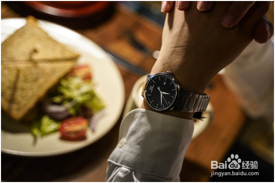 分享现代男性改如何选择一块适合自己的手表?