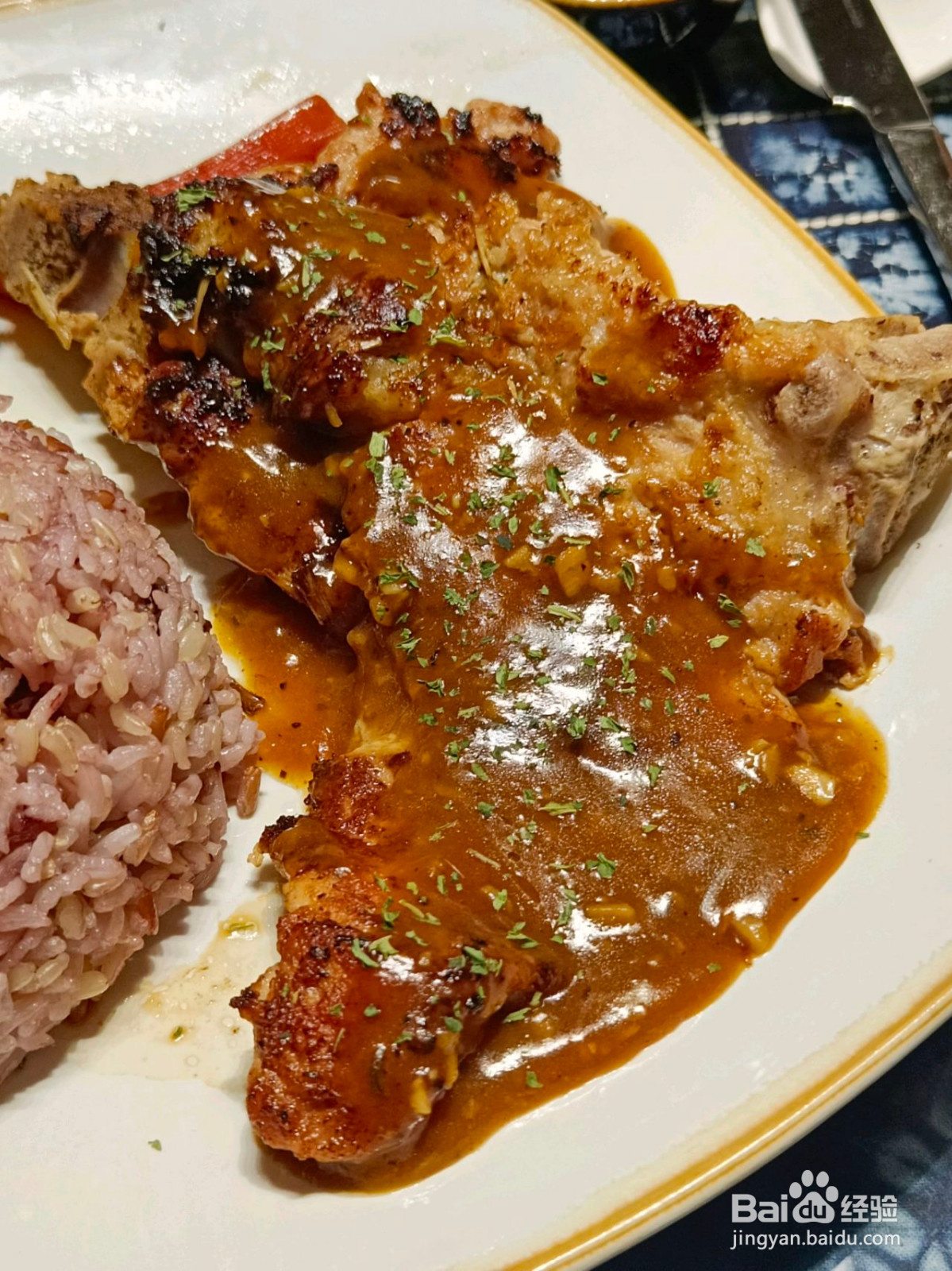 惹味黑椒猪扒饭的做法