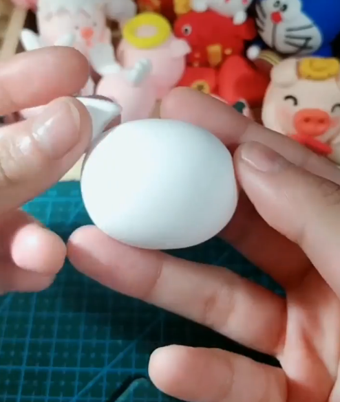 黏土HelloKitty怎么做 