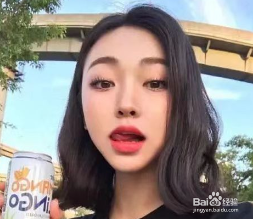 不显老的短发烫发