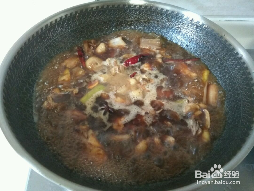 小鸡炖蘑菇的做法