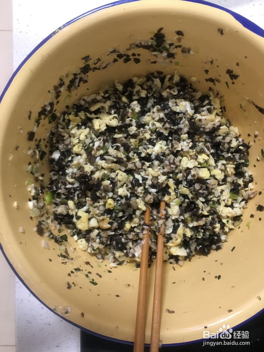 味美鲜香的香菇木耳鸡蛋包