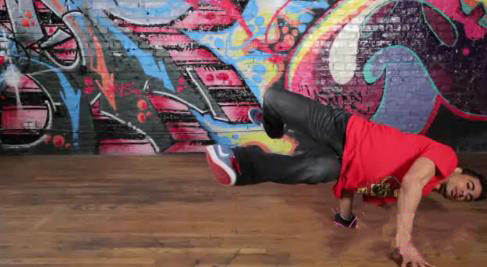 学跳breaking的旋转动作