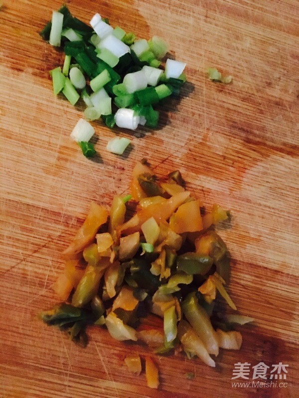 酸辣米粉的做法