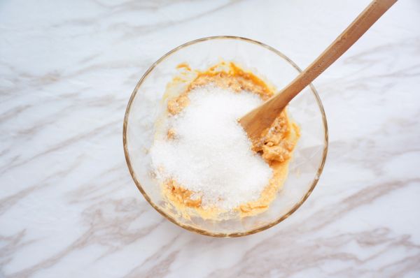 花生流沙猪猪汤圆