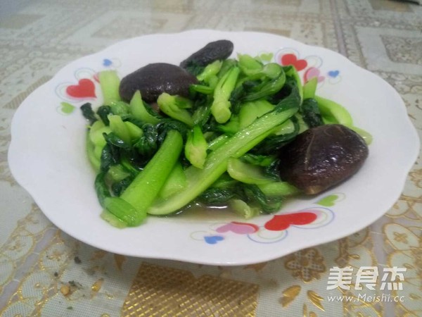 青菜炒香菇的做法