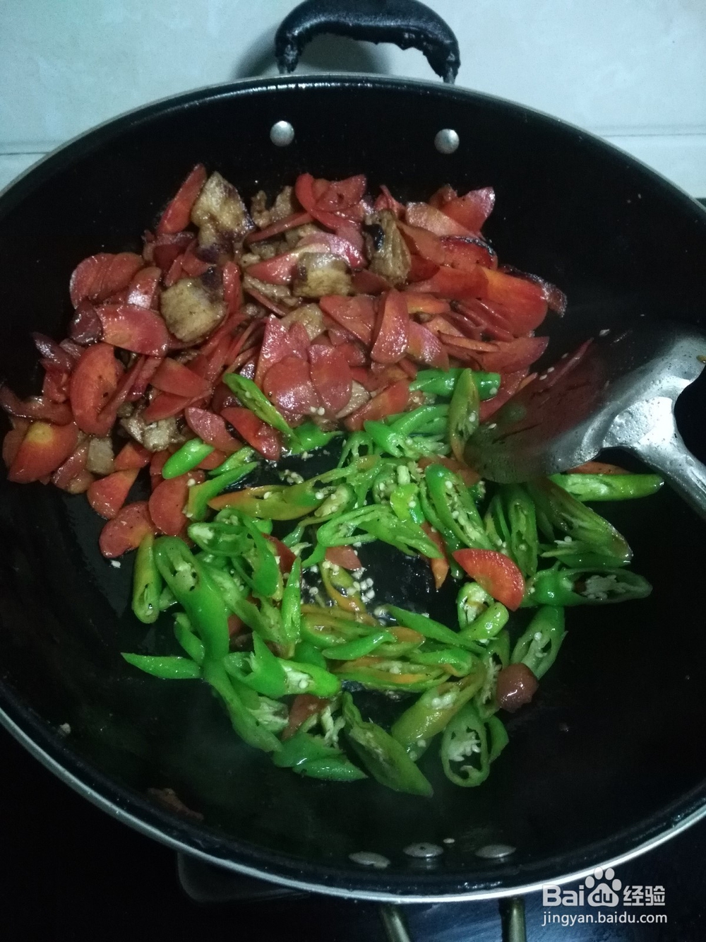 怎么做一道美味的胡萝卜炒肉？