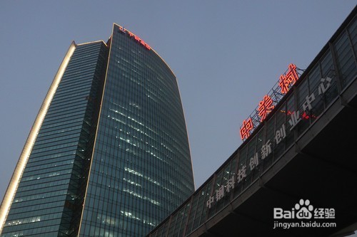 大号M3还是小号80D?佳能EOS M5相机评测