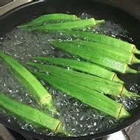 营养美食制作蒜香秋葵