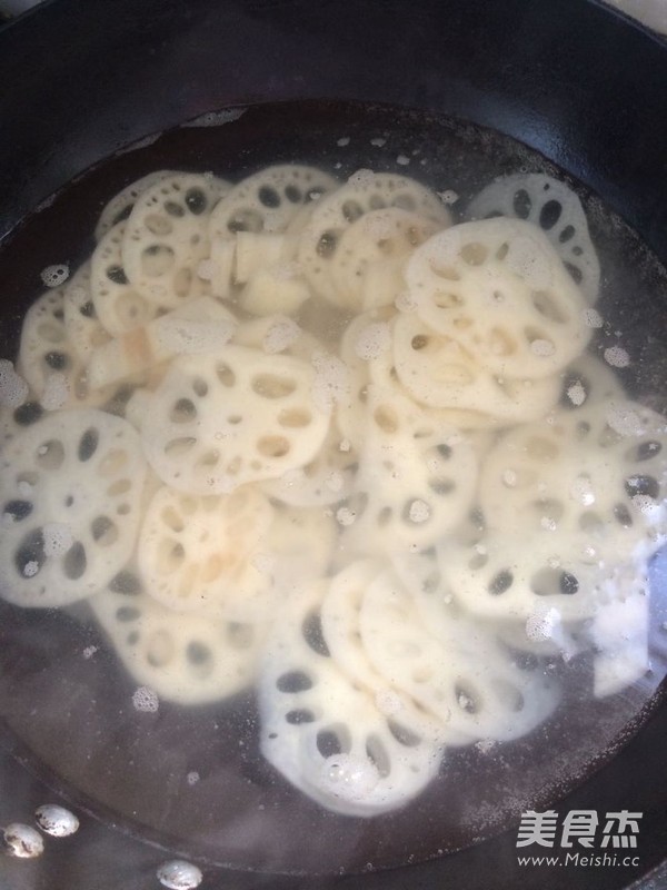 凉拌藕片的做法