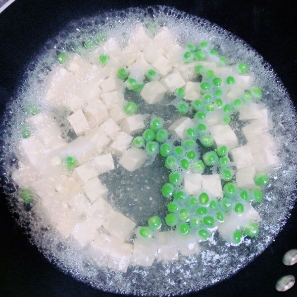 金汤白果豆腐金针菇