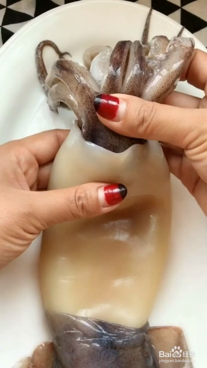 如何制作鱿鱼包饭