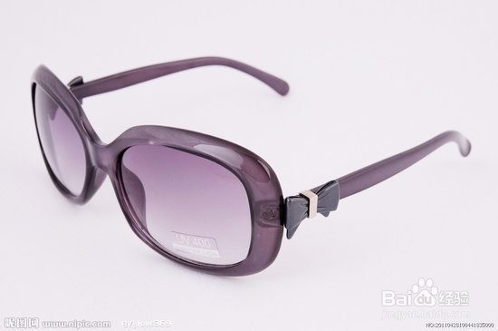 近视在夏季如何挑选墨镜不损害眼睛？