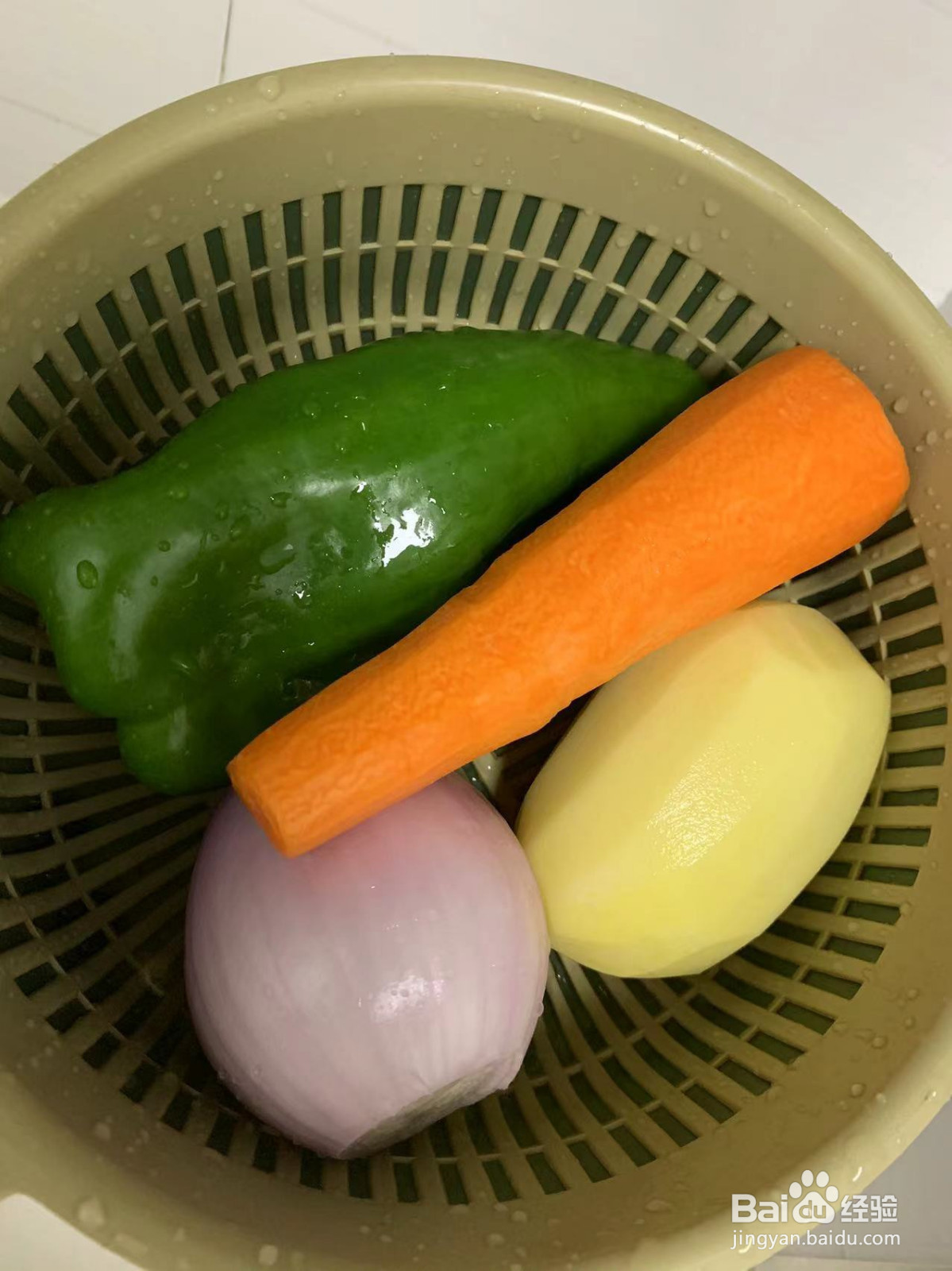 咖喱土豆胡萝卜的做法