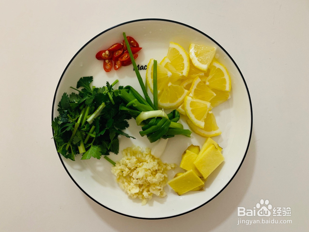 柠檬手撕鸡的做法