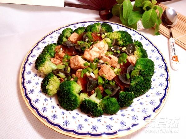 皮蛋豆腐的做法