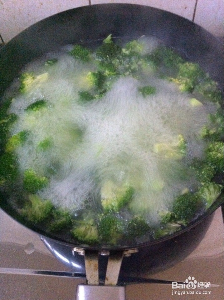 家常美味---清炒西兰花