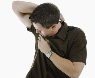 衣服有狐臭味怎么洗