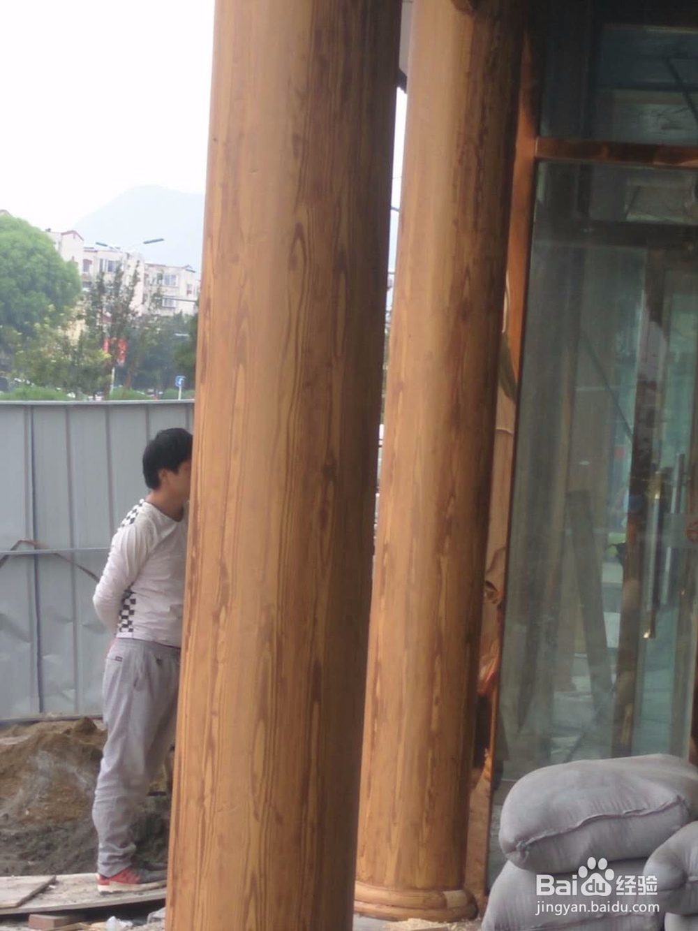 圆形柱面怎么做木纹效果 一分钟学会施工木纹漆