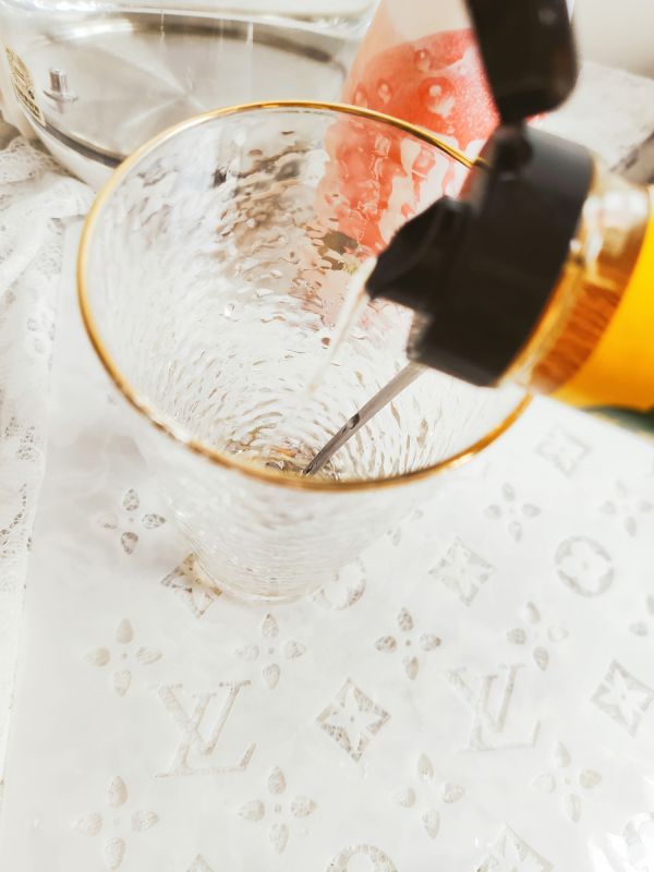 蜜桃乌龙苹果醋