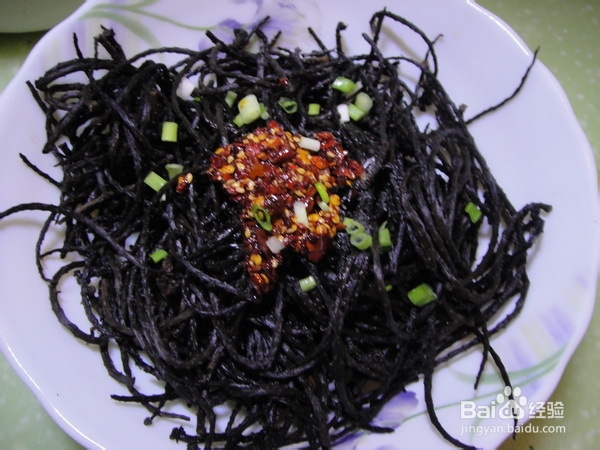 如何凉拌核桃花!