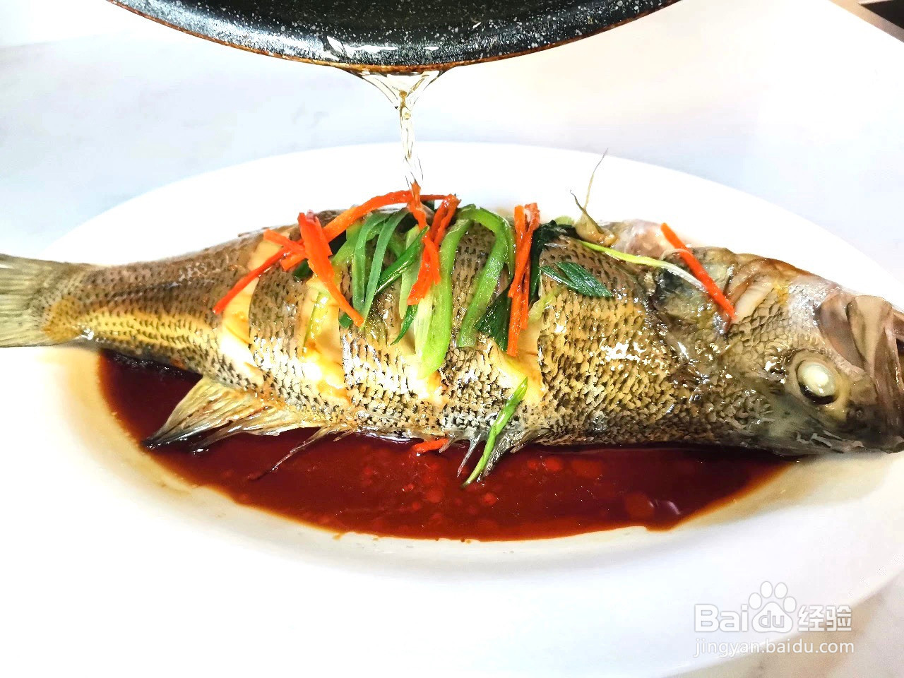 清蒸鲈鱼的做法