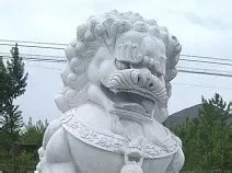 青石狮子表面如何处理