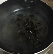 凉拌黑木耳的制作方法