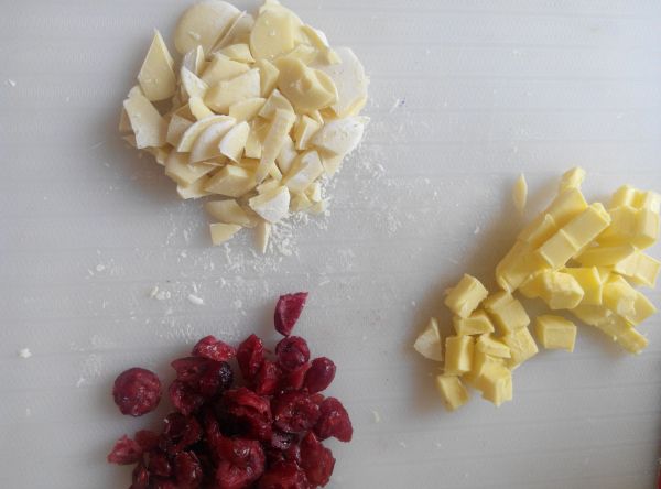 蔓越莓白巧克力司康饼