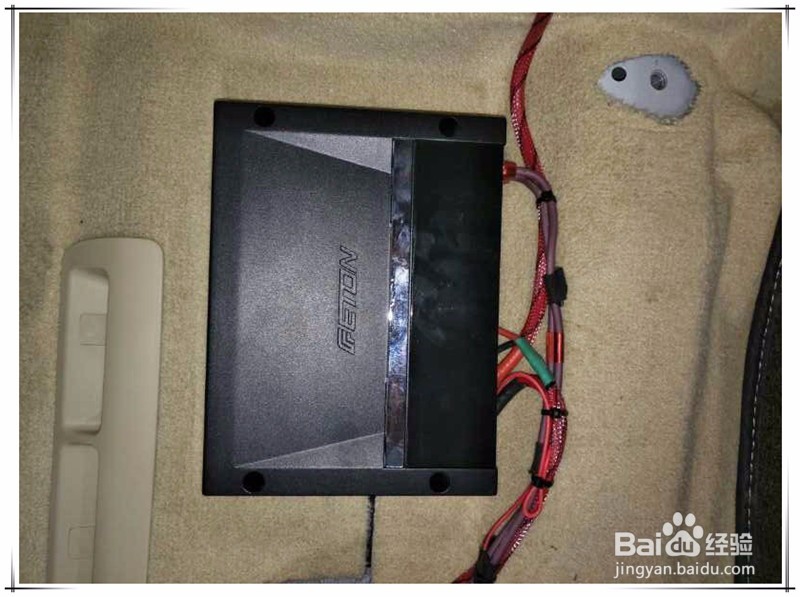 丰田酷路泽原位无损升级德国RS新竞赛两分频音响