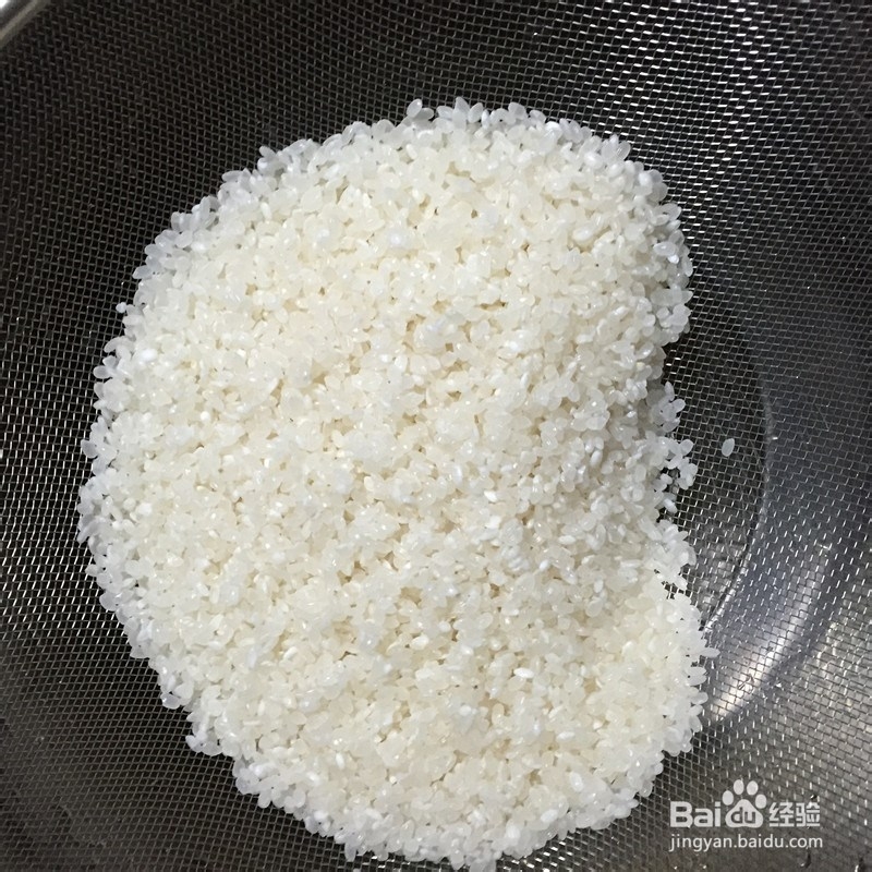 怎样淘米白米饭才好吃