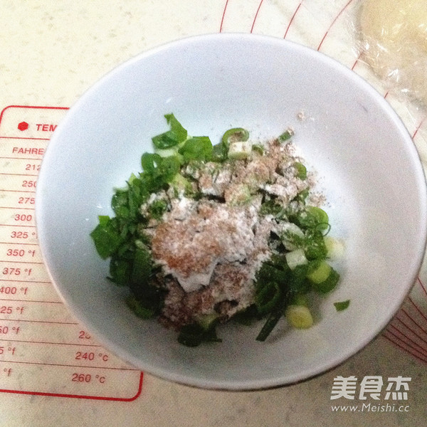 酥掉渣的芝麻小烧饼