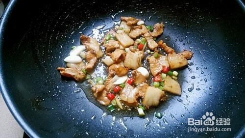 腐竹炒肉怎么做