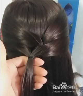 冬天也能美美的发型