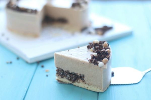 红茶棉花糖脆片慕斯