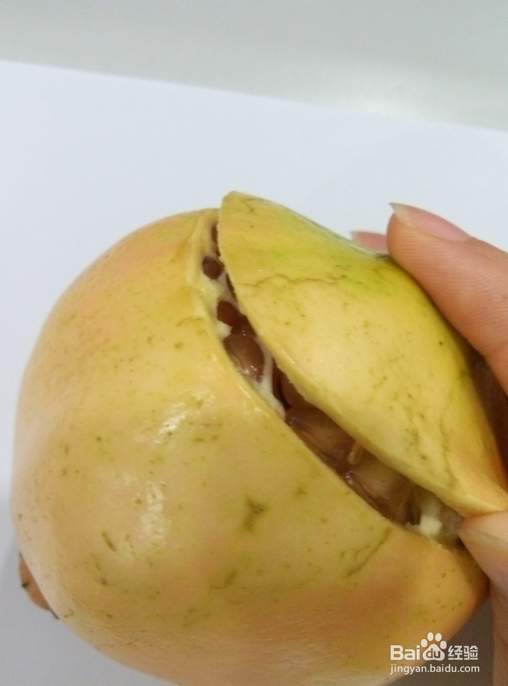 石榴怎么剥开吃得更快