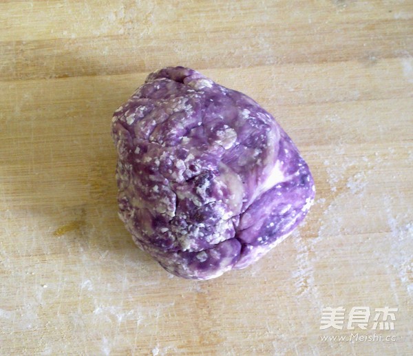 紫薯韭菜饺子