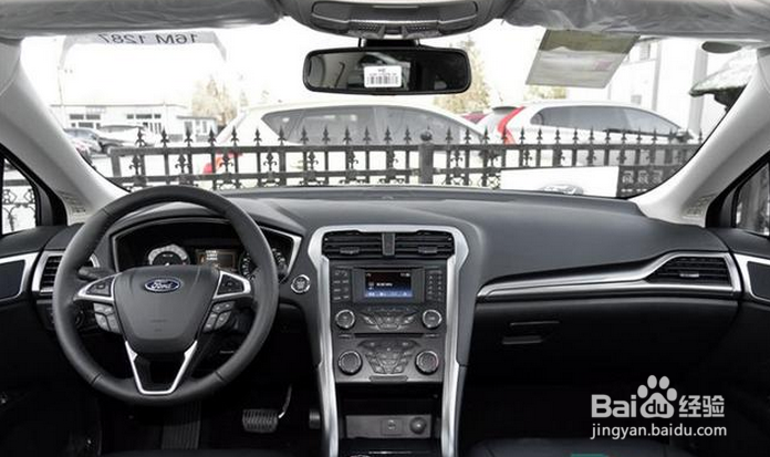 自主干翻合资？博瑞对比蒙迪欧20万该买谁