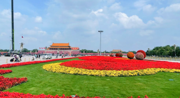 北京天安门四面都有门吗