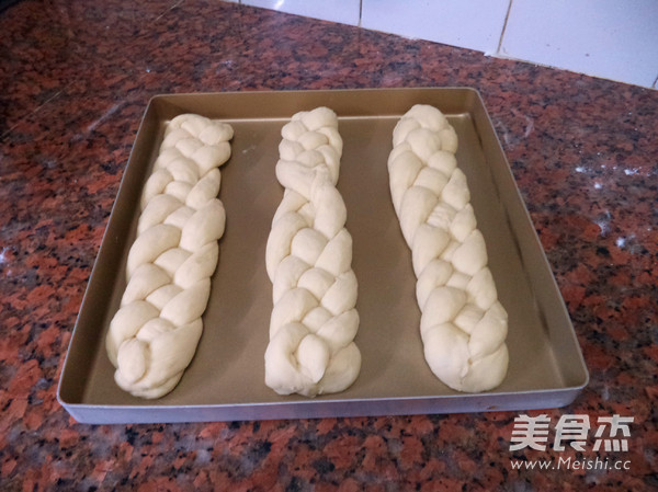 辫子面包的做法