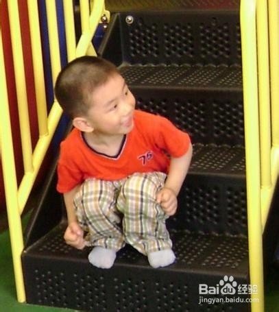 父母如何面对男孩的英雄情结