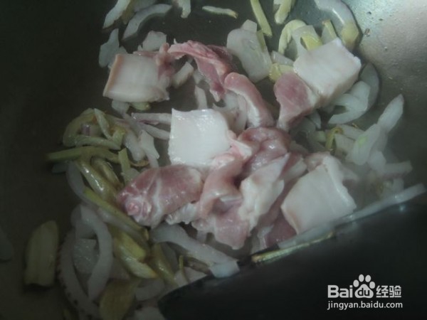 泡菜豆腐锅做法