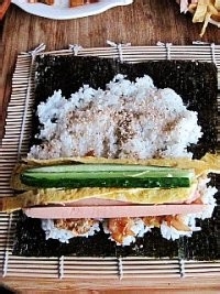 韩式泡菜紫菜包饭