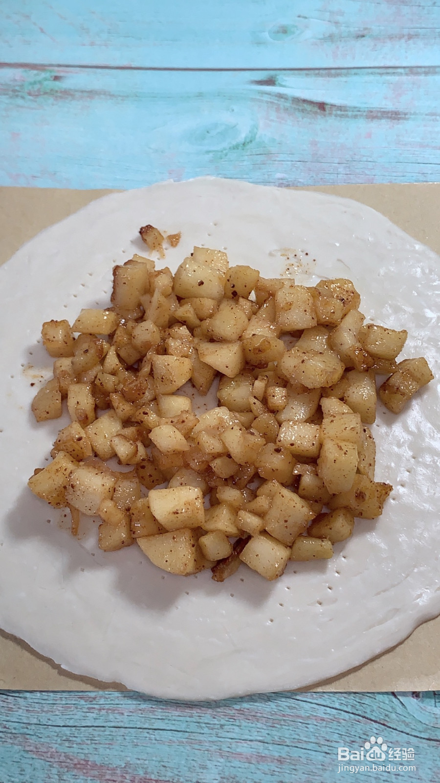 手抓饼苹果派的做法