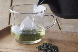 鸡蛋去黑眼圈的方法