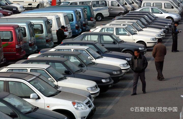 汽车销售员怎么介绍车