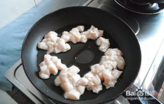 怎样做酱爆鸡丁