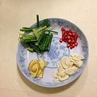 麻辣葱香爆炒花甲