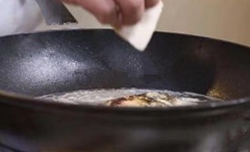 小小家常菜-豆腐鲫鱼汤