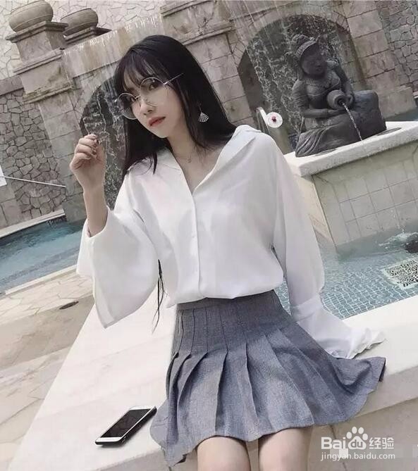 试试这7款短裙,搭配出夏季大长腿小秘诀